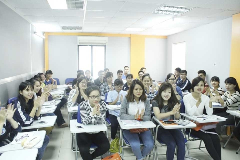 Trung tâm tiếng Anh giao tiếp giá rẻ tại Nha Trang