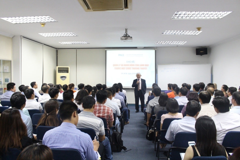 học kỹ năng thuyết trình ở đâu