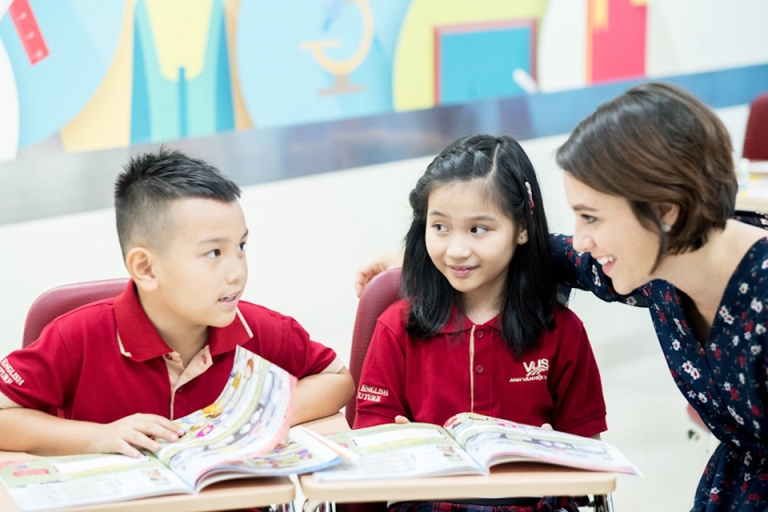 Khóa học tiếng Anh thiếu nhi tại trung tâm Ngoại ngữ VUS (Nguồn: DoanhnhanPlus)
