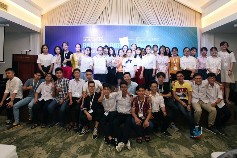 Năm nhất là thời gian làm quen với môi trường học tập tại Fulbright