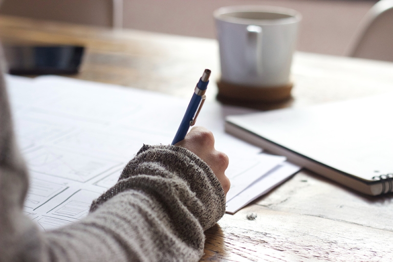 Viết lách là một nghề đặc biệt phù hợp với người hướng nội (Nguồn: unsplash)