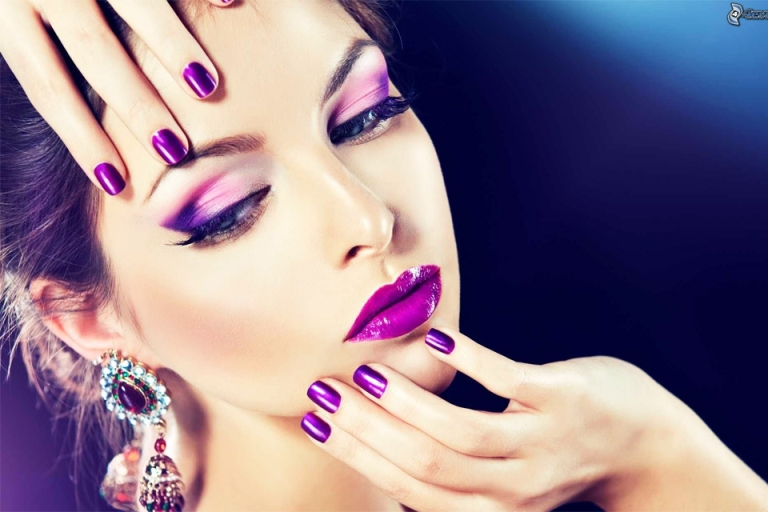 Không lo thất nghiệp với nhóm ngành làm đẹp (Nguồn: Femme maquillée)
