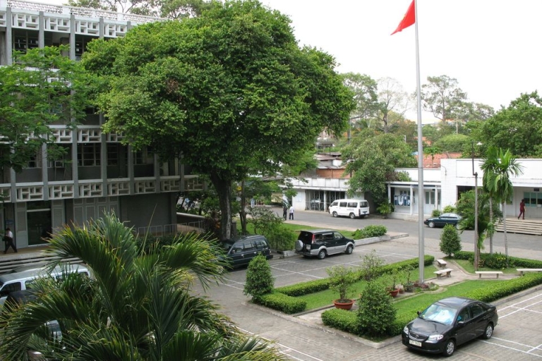 Không gian thơ mộng ở Đại học Quốc gia TPHCM (Nguồn: vnuhcm)