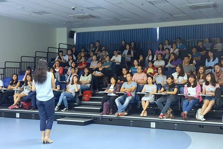 VietAcceptes tổ chức nhiều hội thảo chia sẻ kinh nghiệm cho học viên