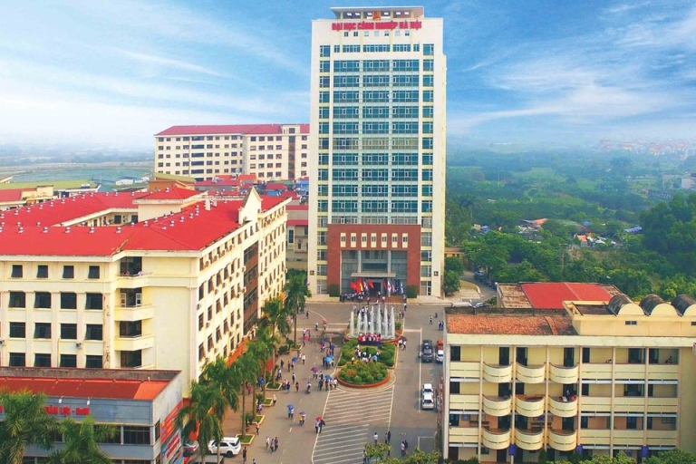 Toàn cảnh không gian Đại học Công nghiệp Hà Nội