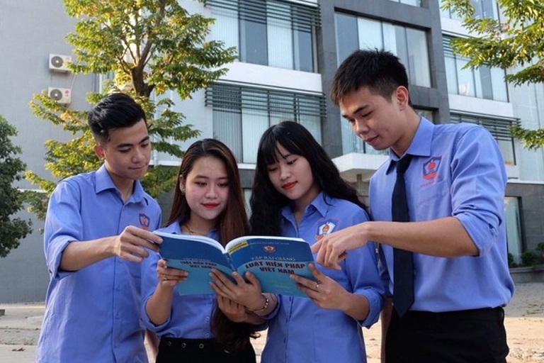 Đại học Kiểm sát là một trong những trường đại học có điểm tuyển sinh cao nhất nhì cả nước (Nguồn: baomoi)