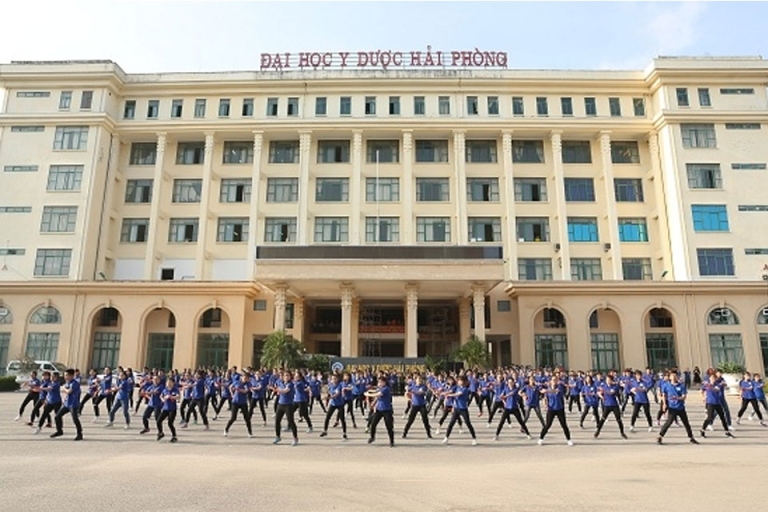 Màn trình diễn Flashmob của 200 sinh viên Y dược (Nguồn: Thành Đoàn Hải Phòng)