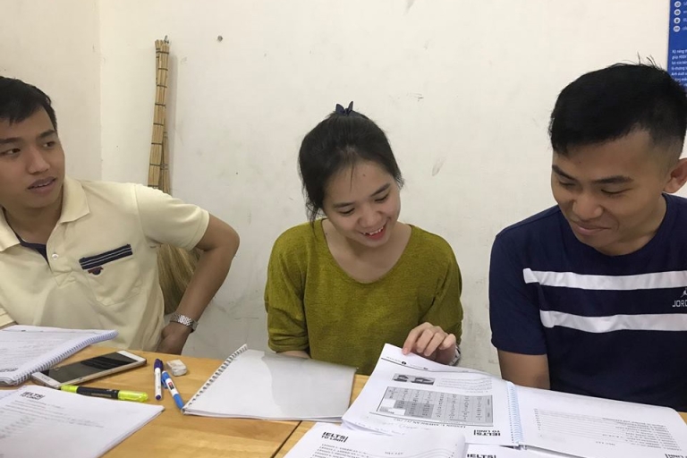 Học phí gần 200.000 VNĐ/ giờ nhưng có đến 86% học viên hài lòng với mức này 