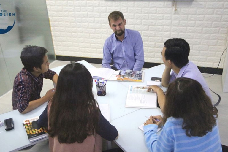 Giáo viên thân thiện, sát sao việc học giúp học viên thêm vững tâm trong quá trình học tập