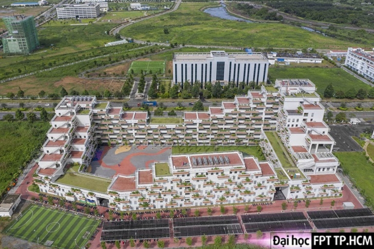 trường đại học fpt