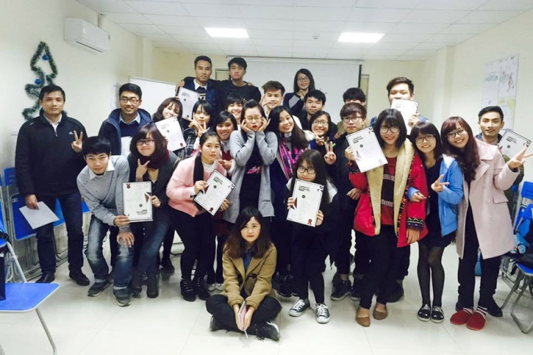 Cô Thanh Ngọc được học trò yêu mến bởi sự dễ thương và nhiệt tình của mình