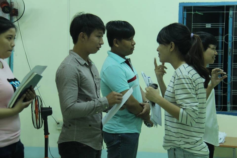 Lớp học tăng cường tính tương tác tại trung tâm APE (Nguồn: Facebook - APE)