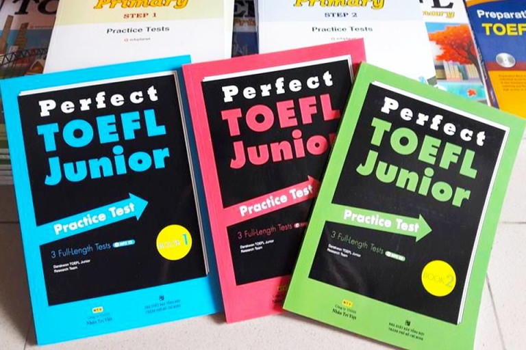 Bộ sách Perfect TOEFL Junior Practice Test là trợ thủ đắc lực dành cho những ai đang ôn luyện kỳ thi TOEFL Junior (Nguồn: BanHangViet)