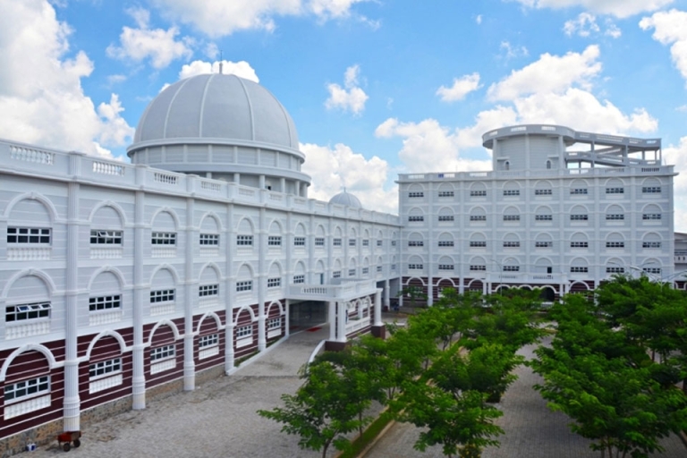 Bệnh viện Đại học Võ Trường Toản ngoài chức năng khám chữa bệnh thì còn là môi trường thực nghiệm dành cho sinh viên
