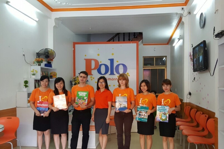 Đội ngũ nhân viên tại trung tâm Polo