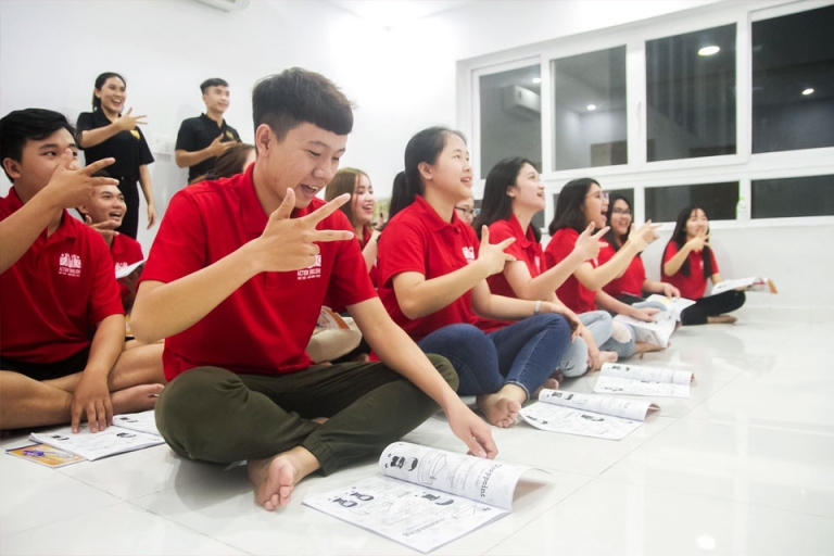 Phương pháp đào tạo tại Action English liệu có phải là lừa đảo như tin đồn?