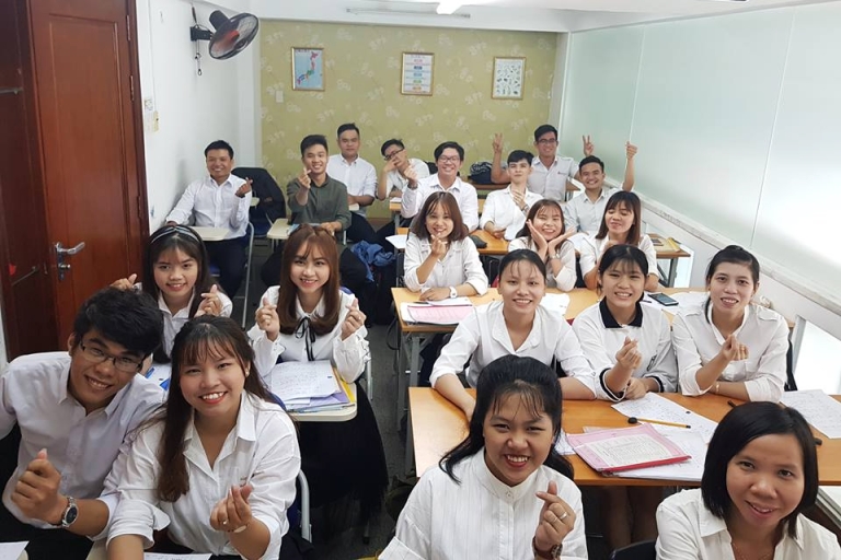 Hikari Academy sẽ đồng hành cùng bạn trên hành trình luyện thi JLPT (Nguồn: Hikari Academy)