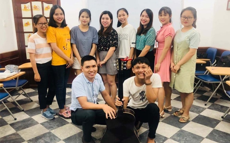 Anh ngữ Aten là trung tâm chuyên đào tạo giao tiếp với phương pháp giảng dạy mới lạ