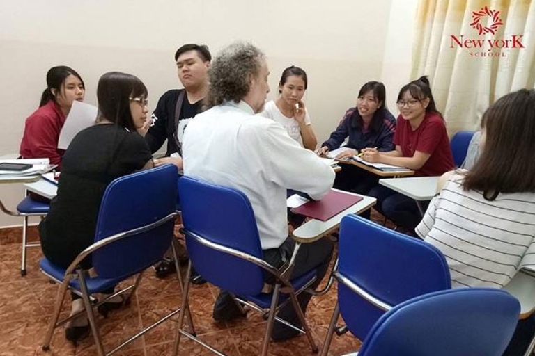 Đội ngũ giáo viên trải qua kỳ huấn luyện chuyên biệt