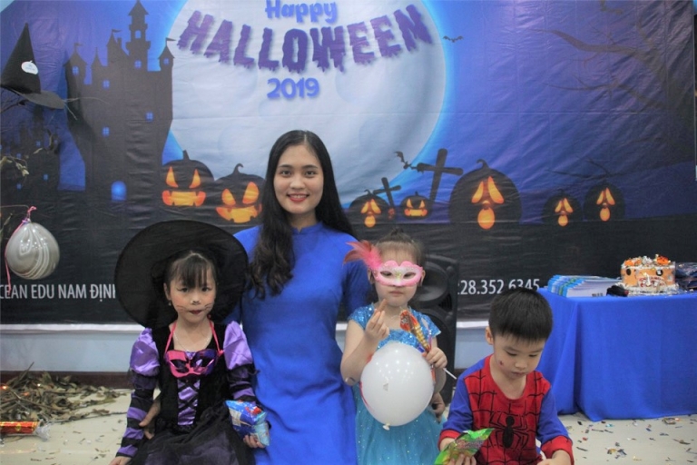 Thành công của một trung tâm không chỉ đến từ đội ngũ giáo viên