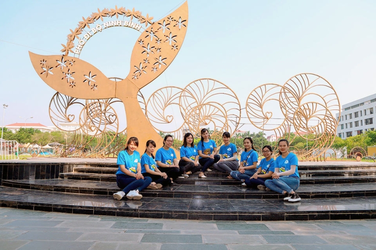 Chương trình luyện thi IELTS hay TOEIC dành cho đối tượng học viên nhiều lứa tuổi
