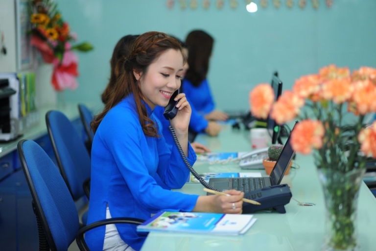 Đội ngũ tư vấn đóng vai trò hỗ trợ học viên trước, trong và sau khi theo học tại Ocean Edu Quảng Bình