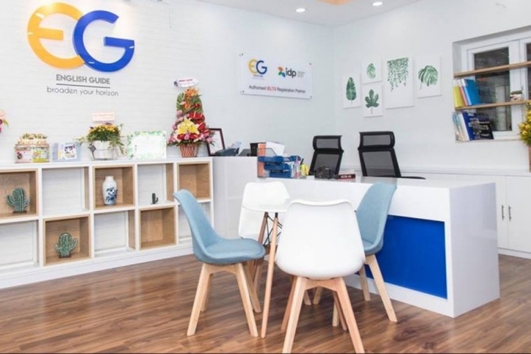 Cơ sở vật chất tại English Guide được trang bị đầy đủ, hướng đến tạo dựng môi trường học thân thiện