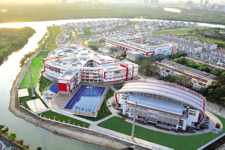 chi-phi-hoc-truong-quoc-te