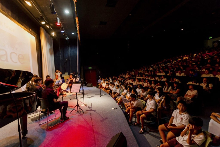 hoc-phi-cap-1-truong-quoc-te