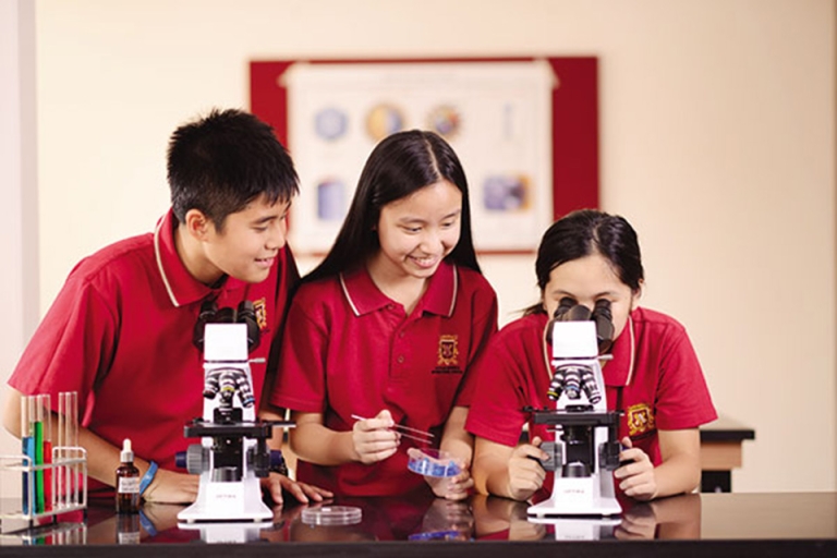 hoc-phi-cap-1-truong-quoc-te