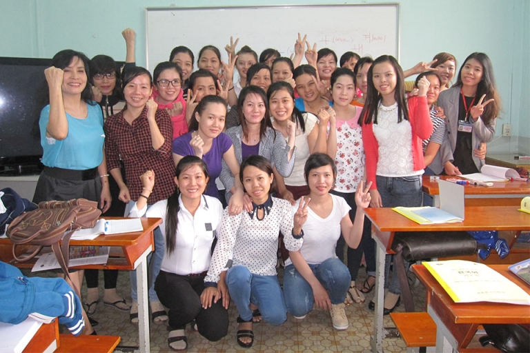 Đội ngũ giáo viên tại trung tâm Hàn ngữ Sejong được biết đến với sự tận tâm và nhiệt tình với học viên trong quá trình dạy học (Nguồn: Trung tâm Hàn ngữ Sejong)