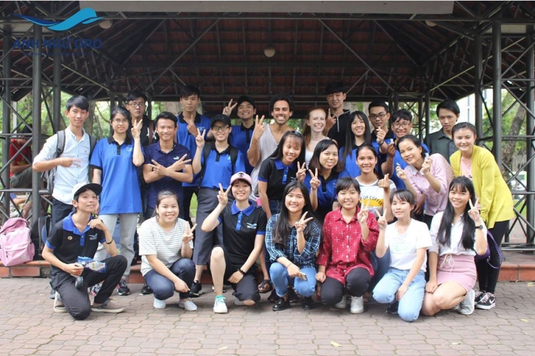 CLB tiếng Anh của Oro có các hoạt động thú vị nhằm giúp người học thực hành kỹ năng giao tiếp tiếng Anh thực tế