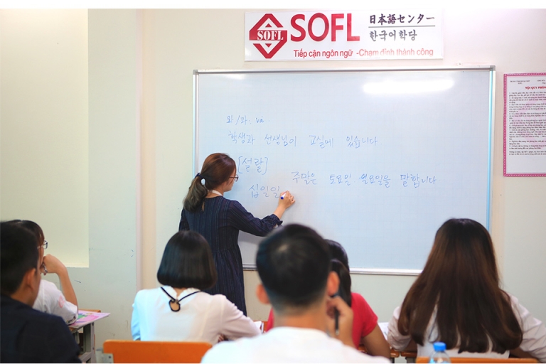 Đội ngũ giáo viên nhiệt tình và tận tâm