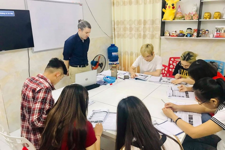 Quy mô lớp học nhỏ giúp giáo viên có thể theo sát được tiến độ của từng học viên