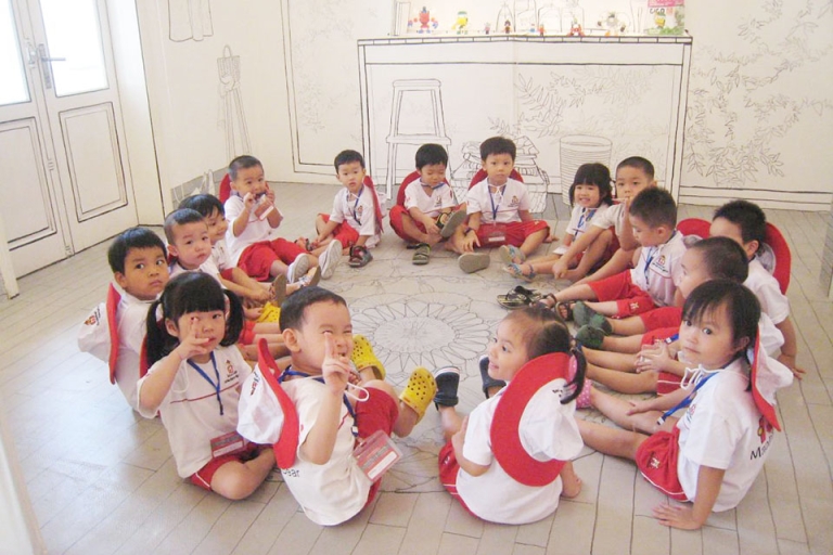 truong-mam-non-canada-maple-bear