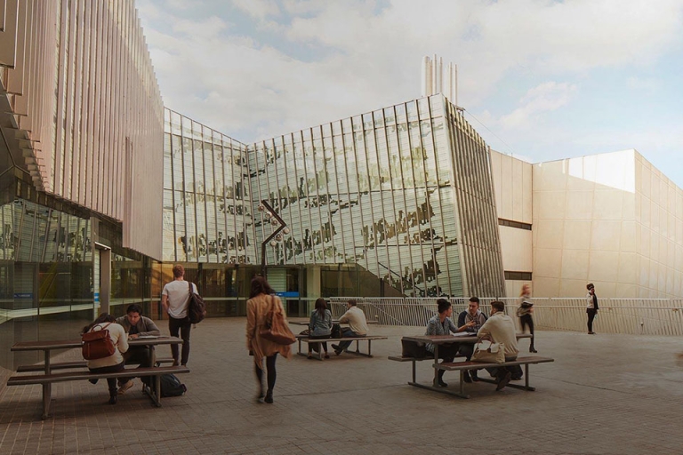 Du học sinh sẽ không cần chứng minh tài chính khi xin visa tại Lãnh sự quán