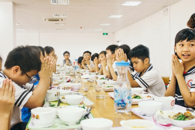 truong-quoc-te-nhat-ban