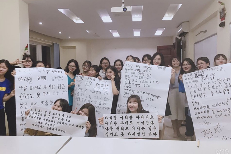 Các khóa học tiếng Hàn tại KBS được yêu thích vì đi kèm những hoạt động ngoại khóa bổ ích