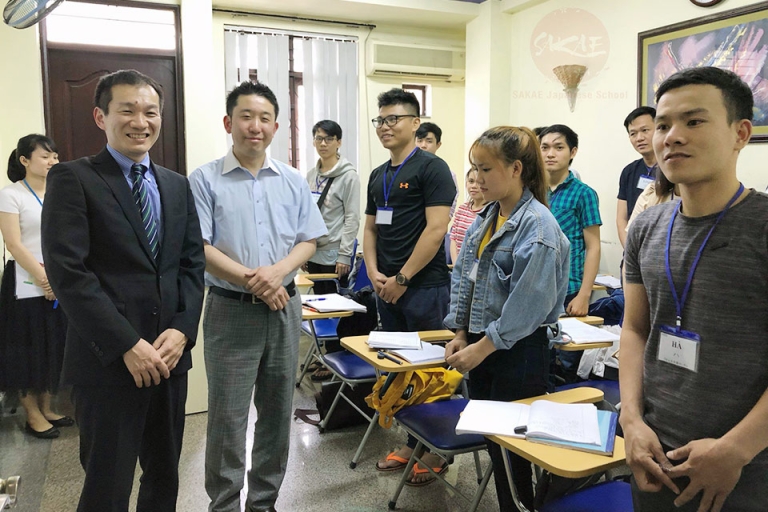 Học lễ nghi, văn hóa Nhật Bản cũng là một phần chương trình tại Trung tâm Nhật ngữ Sakae