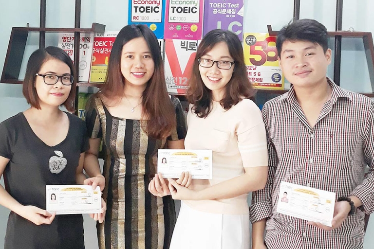 Học online hay offline đều không thành vấn đề với TOEIC Speaking Ms. Ngọc