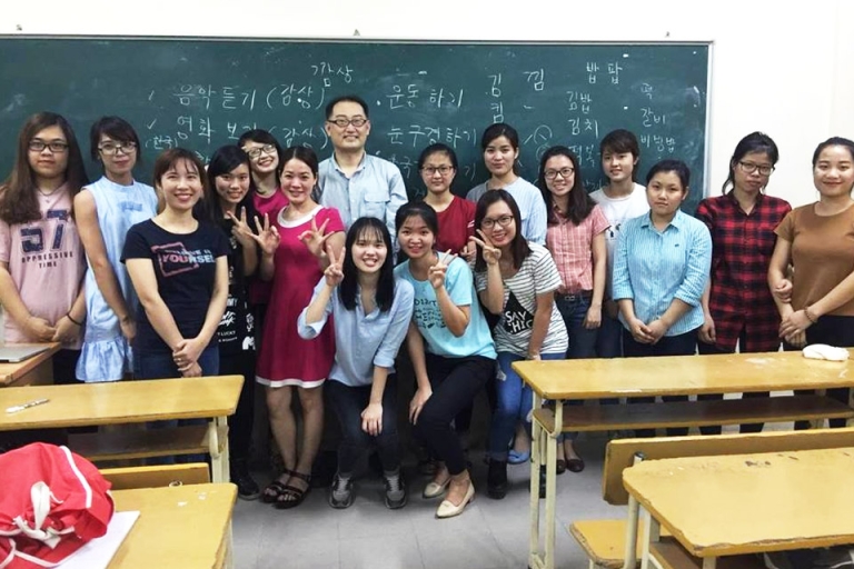 Trung tâm cung cấp nhiều khóa học dành cho những bạn có dự định du học, định cư tại Hàn Quốc