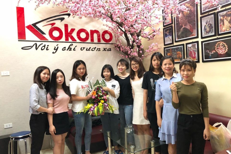 ác thành viên của đại gia đình Kokono (Nguồn: Trung tâm tiếng Hàn Kokono)