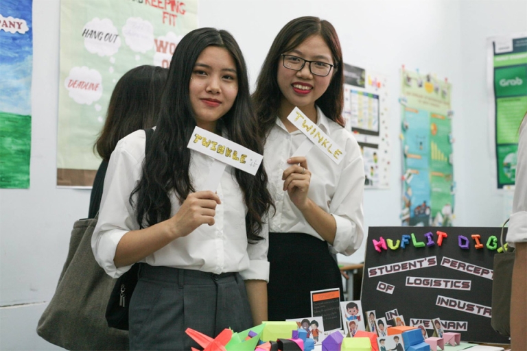 Khi lựa chọn Đại học HUFLIT để theo học ngành Quan hệ quốc tế, bạn sẽ biết thêm được nhiều kiến thức quý giá thông qua các hoạt động ngoại khóa 