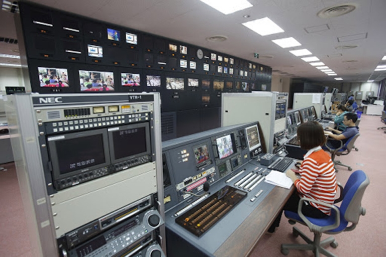 Sinh viên có thể trực tiếp trải nghiệm thực hành ngay tại trường Sân khấu Điện ảnh Hà Nội (Nguồn: Trường Đại học Sân khấu Điện ảnh Hà Nội)