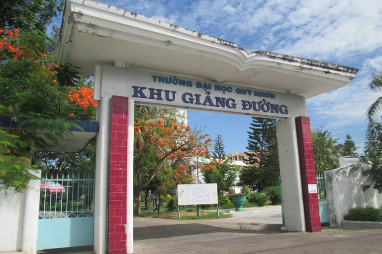 Khu giảng đường tại Đại học Quy Nhơn