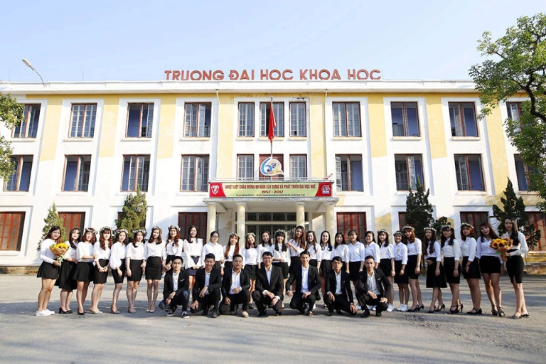 Sinh viên Đại học Khoa học có nhiều cơ hội nhận việc làm ngay khi ra trường