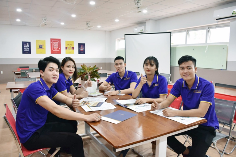 Mô hình phòng học được thiết kế như văn phòng làm việc tại Phú Xuân