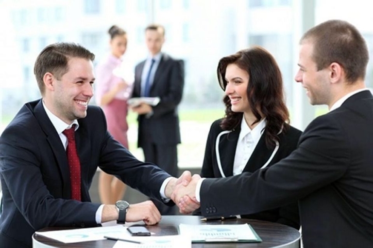 Tiếng Anh thương mại đào tạo kiến thức ngoại ngữ và kinh tế