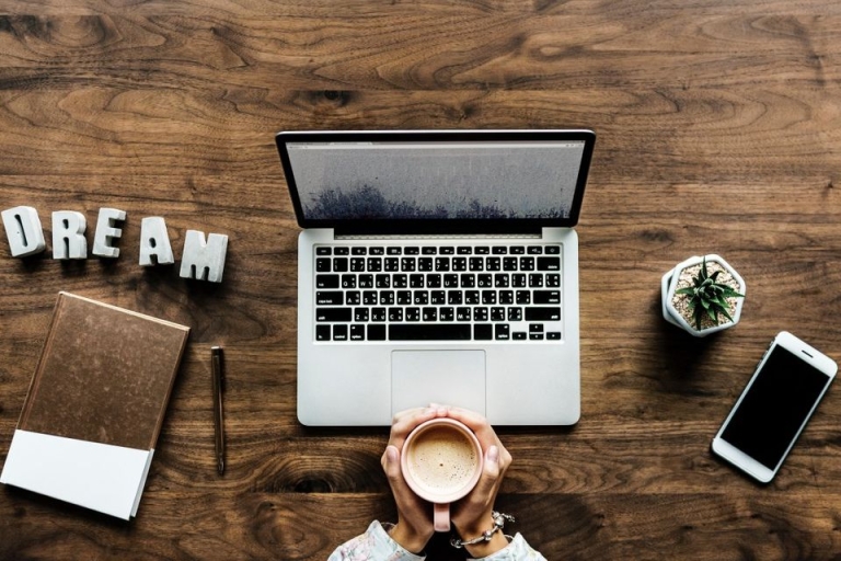 Từ rèn luyện và bổ sung kiến thức để không bị đào thải (Nguồn: UX Rocks)