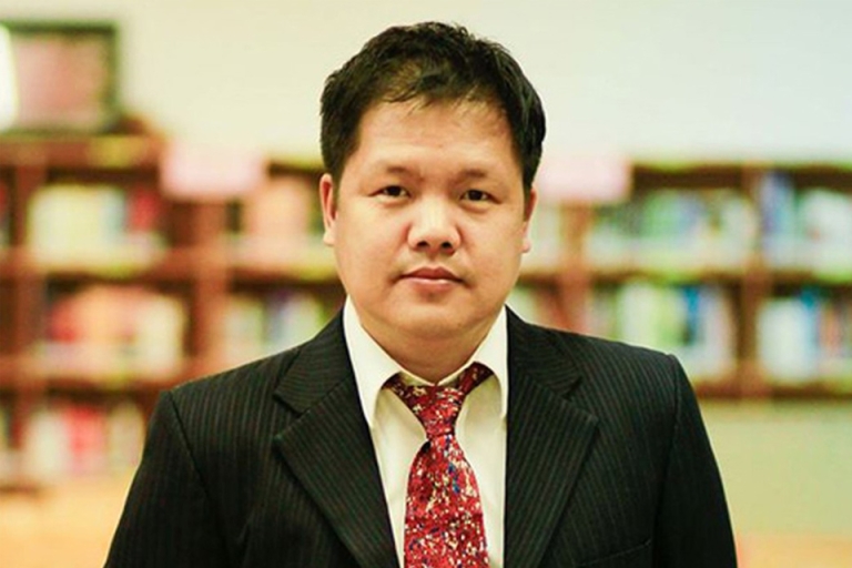 Chân dung người đầu tàu tài năng: Hiệu trường Đàm Quang Minh